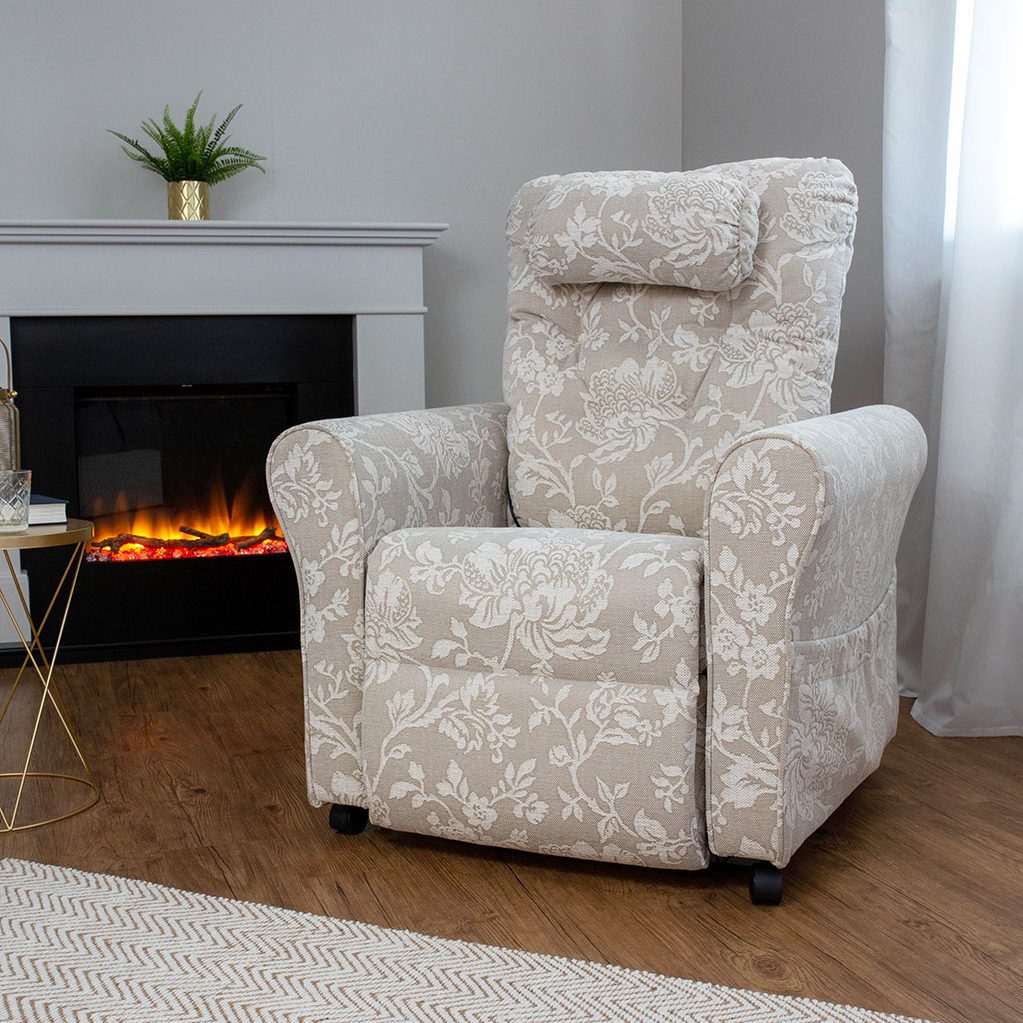 Windsor Riser Recliner Chair